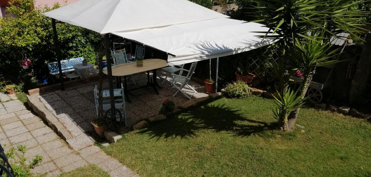לינה וארוחת בוקר סן פנטלאו La Porta Sulla Costa מראה חיצוני תמונה