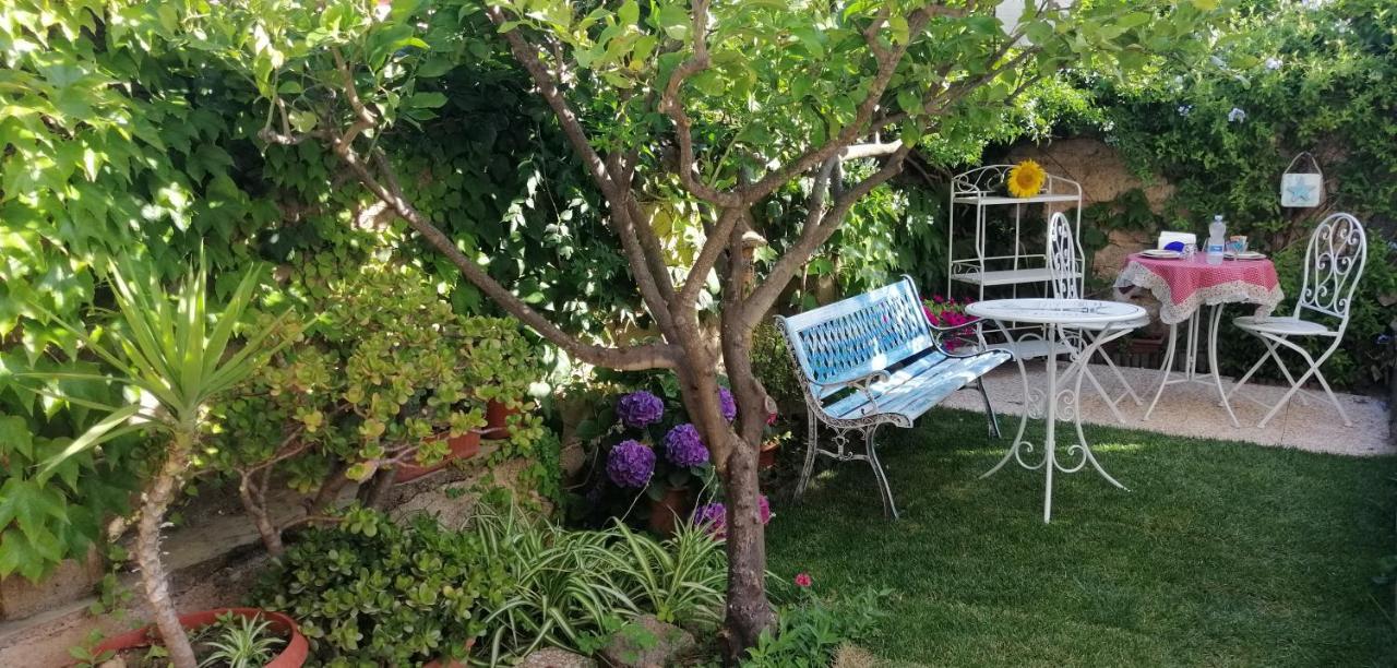 לינה וארוחת בוקר סן פנטלאו La Porta Sulla Costa מראה חיצוני תמונה