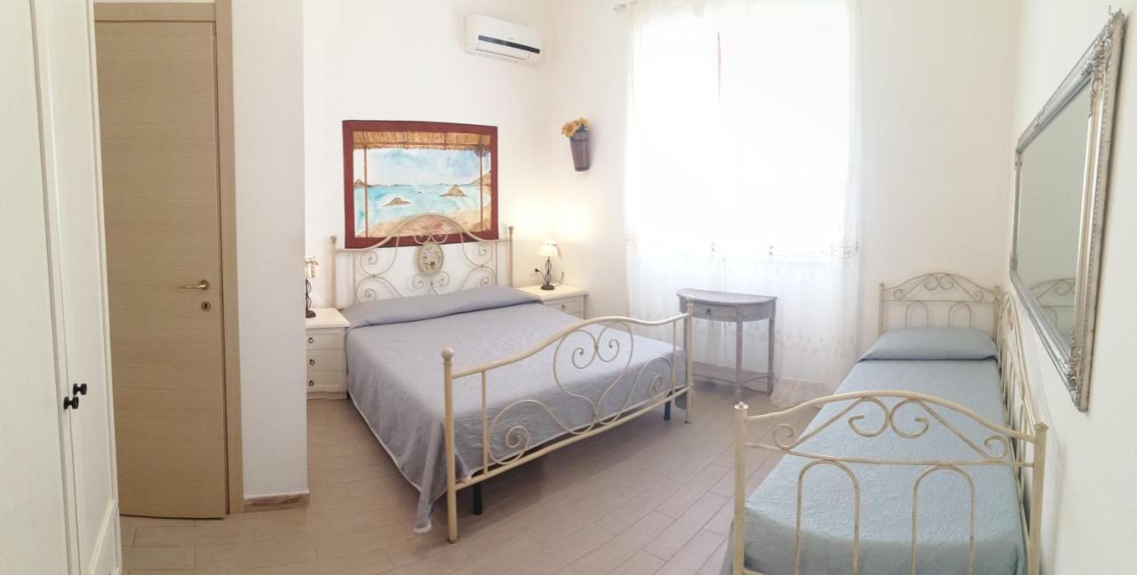 לינה וארוחת בוקר סן פנטלאו La Porta Sulla Costa מראה חיצוני תמונה