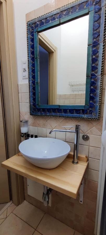 לינה וארוחת בוקר סן פנטלאו La Porta Sulla Costa מראה חיצוני תמונה